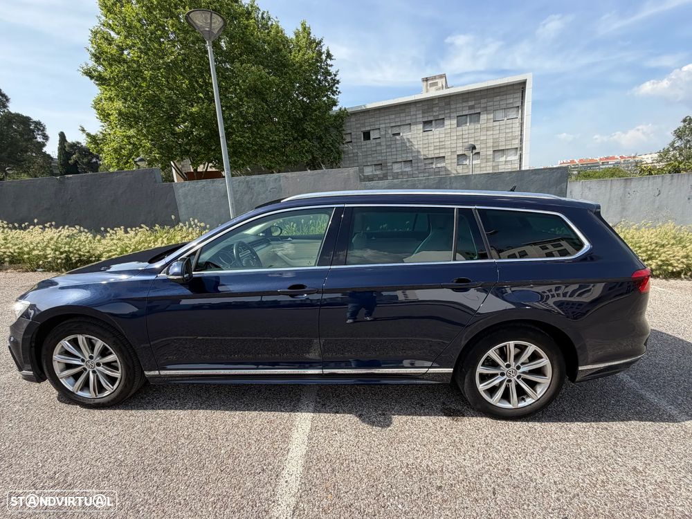 VW Passat Variant 2.0 TDI Highline DSG - 25