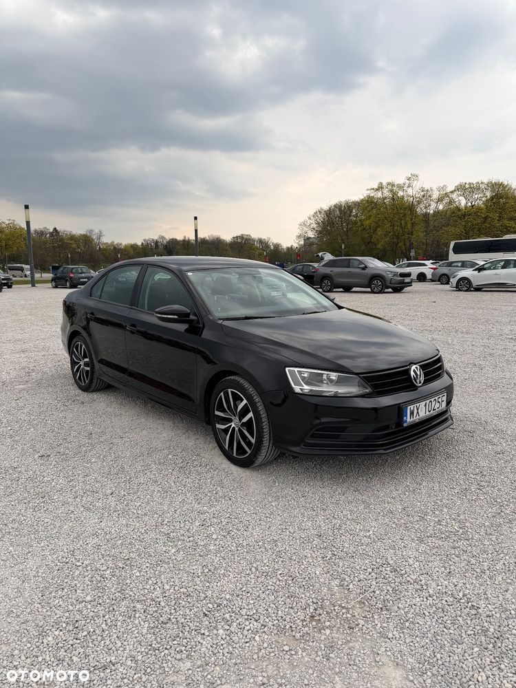 Volkswagen Jetta 2.0 TDI DPF BMT Trendline - 20