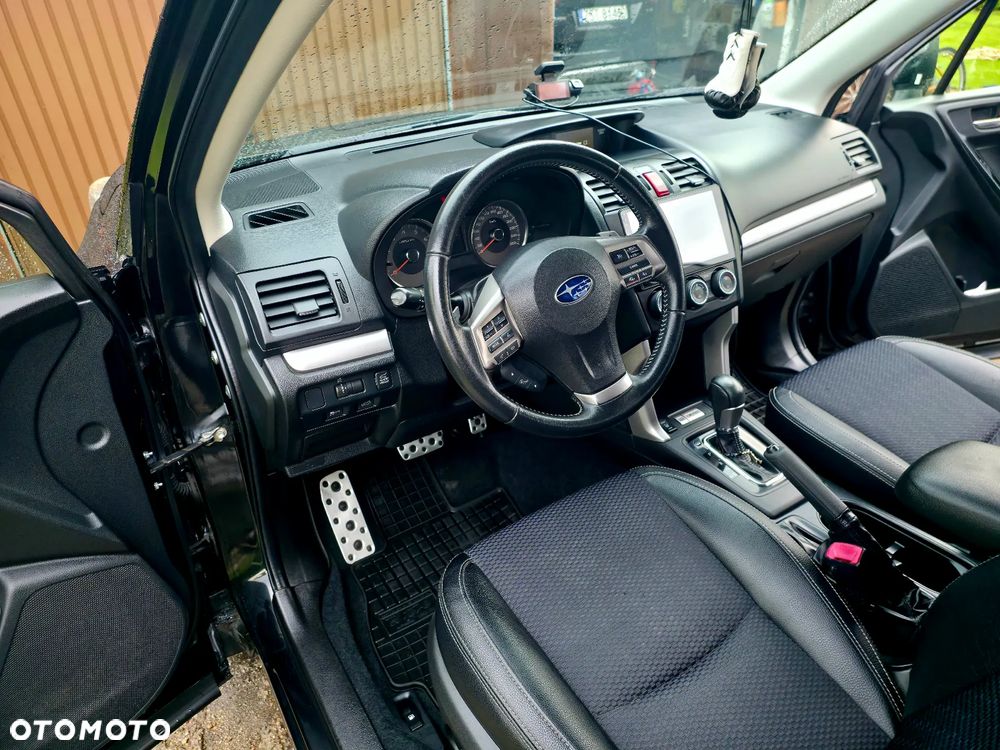 Subaru Forester 2.0XT Comfort Lineartronic EU6 - 8