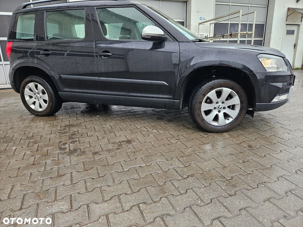 Skoda Yeti 2.0 TDI SCR 4x4 Ambition DSG - 9