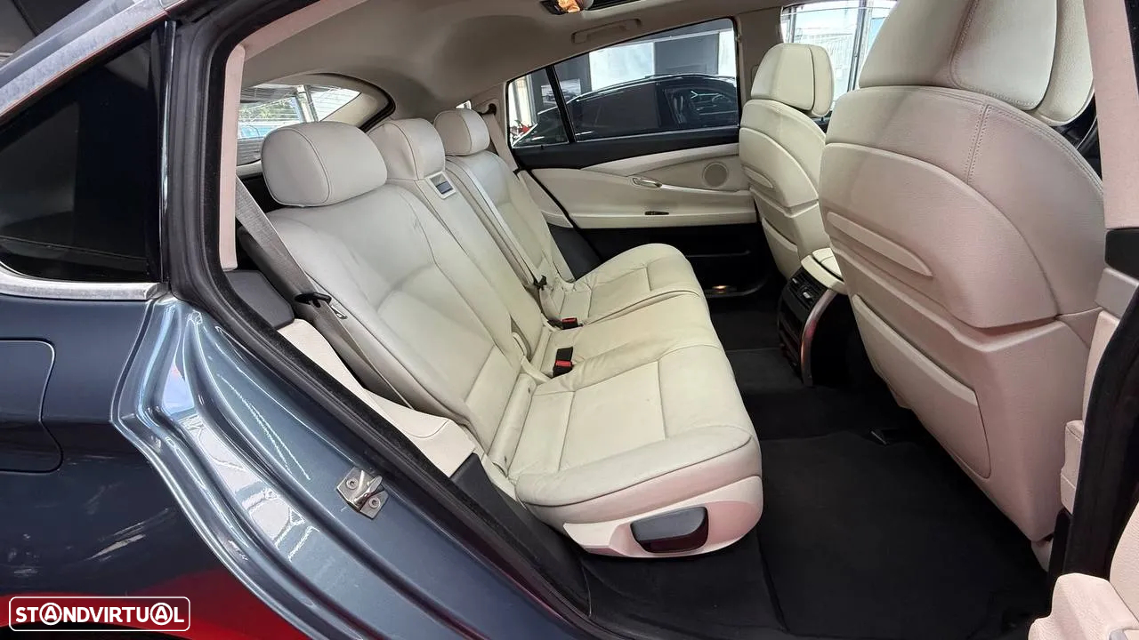 BMW 530 Gran Turismo d xDrive - 18