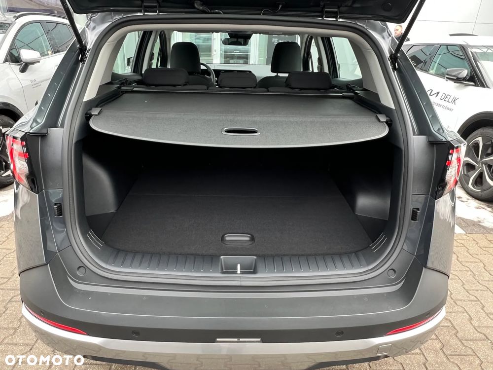 Kia Sportage 1.6 T-GDI HEV M 2WD - 11
