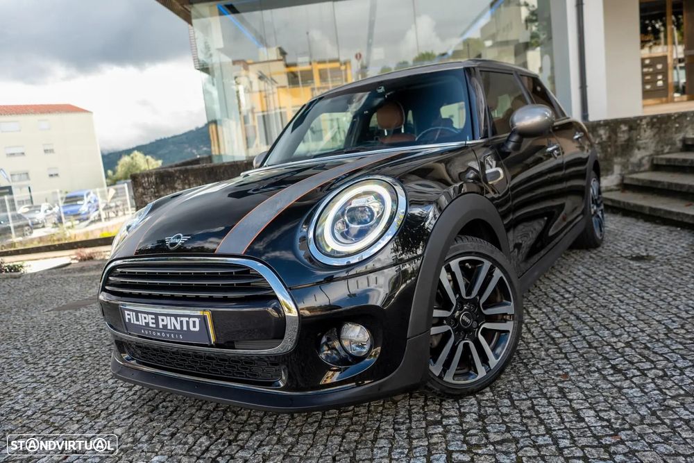 MINI 5 Portas Cooper D Auto - 52