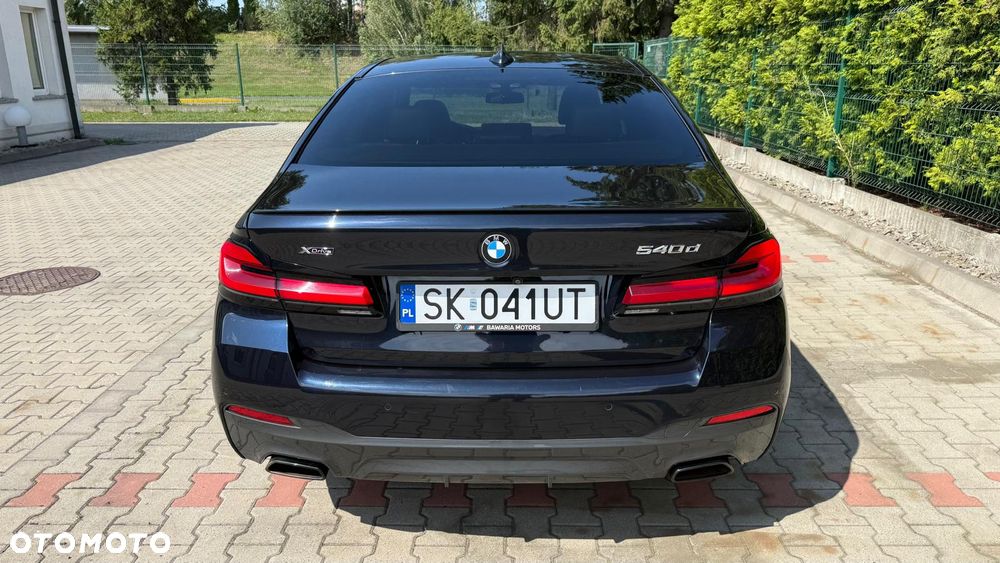 BMW Seria 5 540d xDrive mHEV M Sport sport - 7