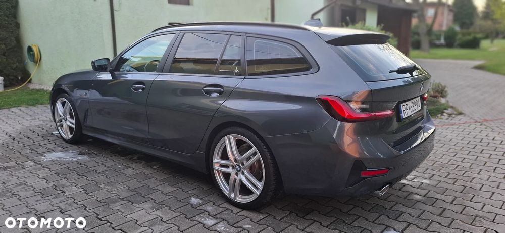 BMW Seria 3 318d Business Edition - 25
