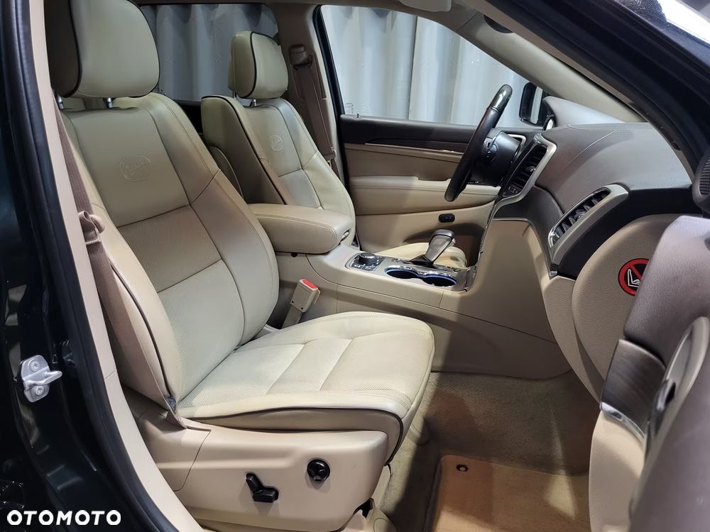 Jeep Grand Cherokee WK2 Lift Overland Skóra Jasna Beż Fotel Kierowcy-Fotel Pasażera - 2