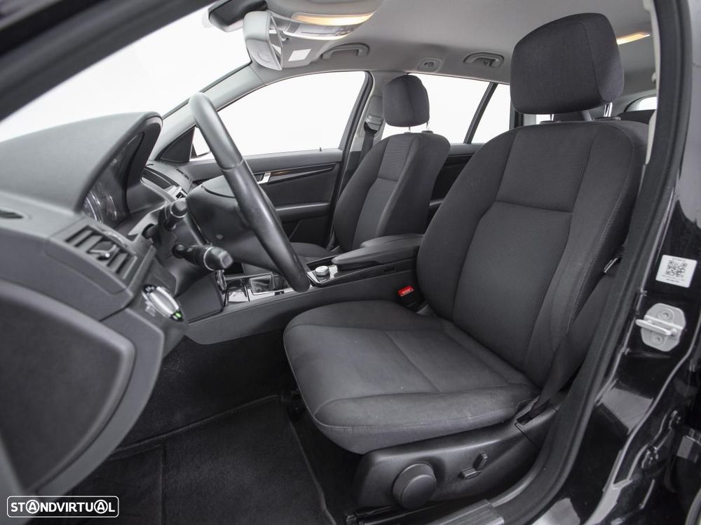 Mercedes-Benz C 200 - 8