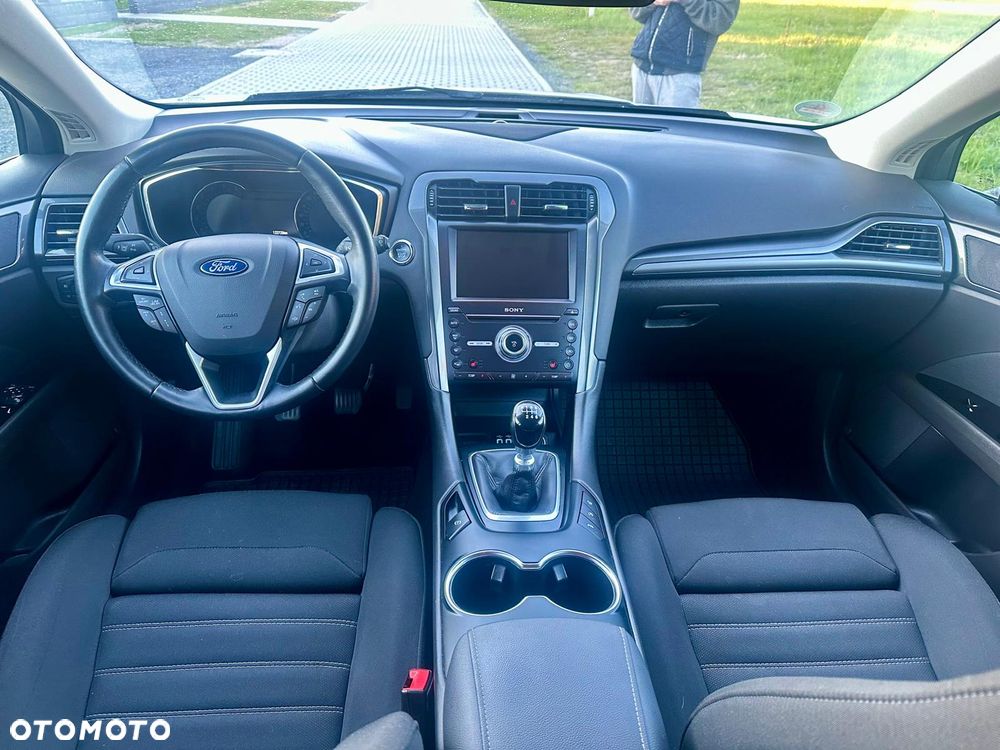 Ford Mondeo 2.0 EcoBlue Titanium - 16