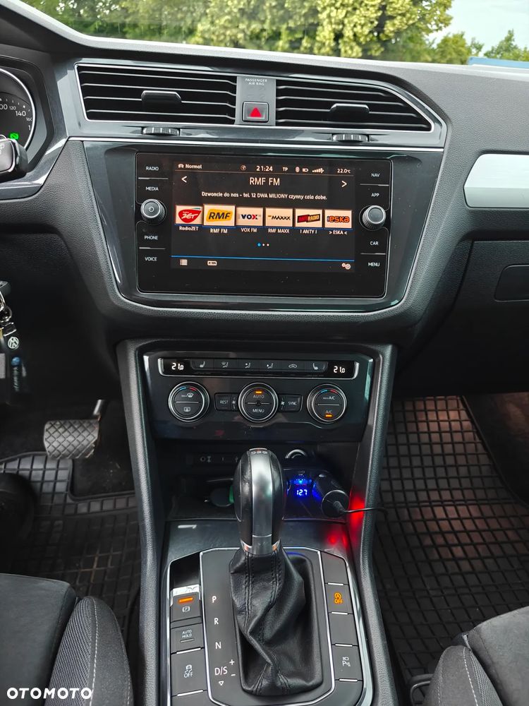 Volkswagen Tiguan - 20