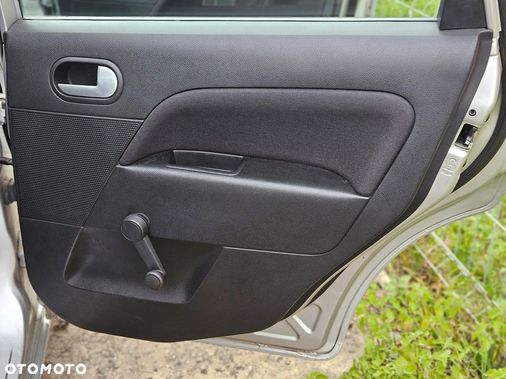 Ford Fiesta 1.4 - 16