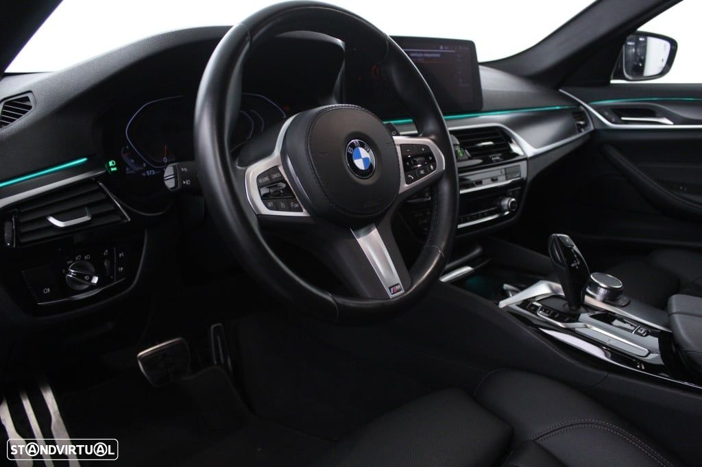 BMW 520 - 21
