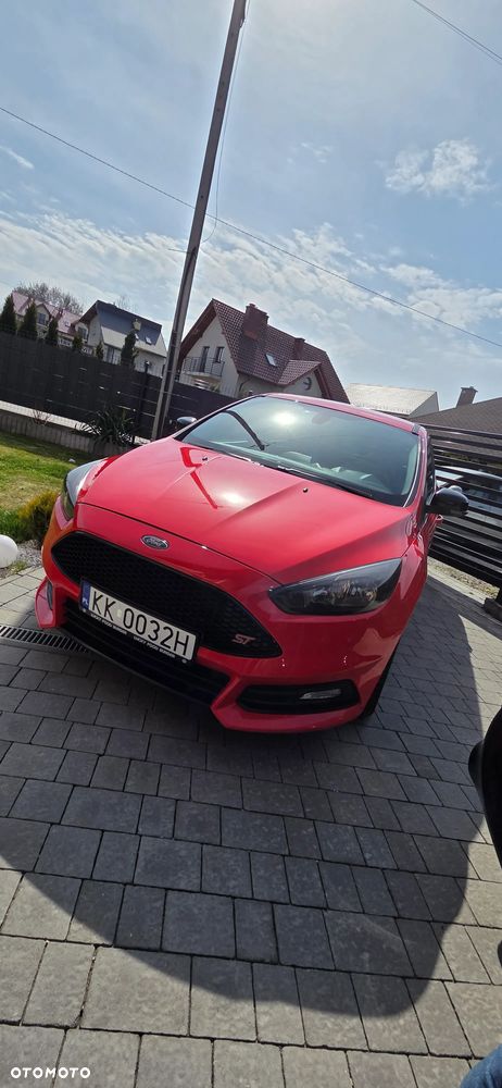 Ford Focus 2.0 EcoBoost ST - 14