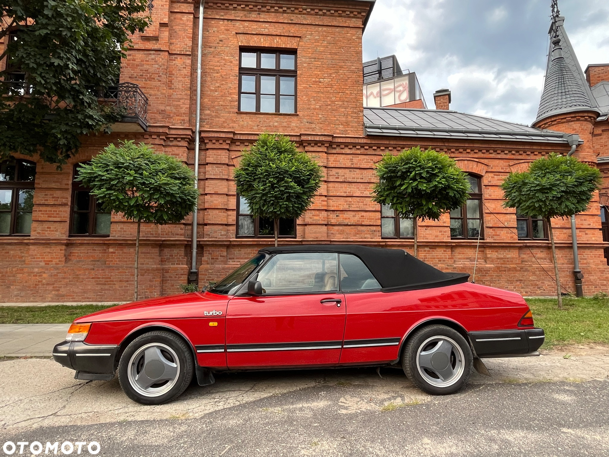 Saab 900 - 28