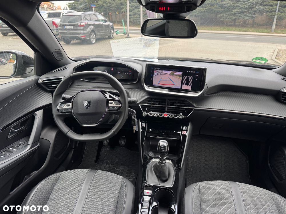 Peugeot 2008 PureTech 100 Allure - 19