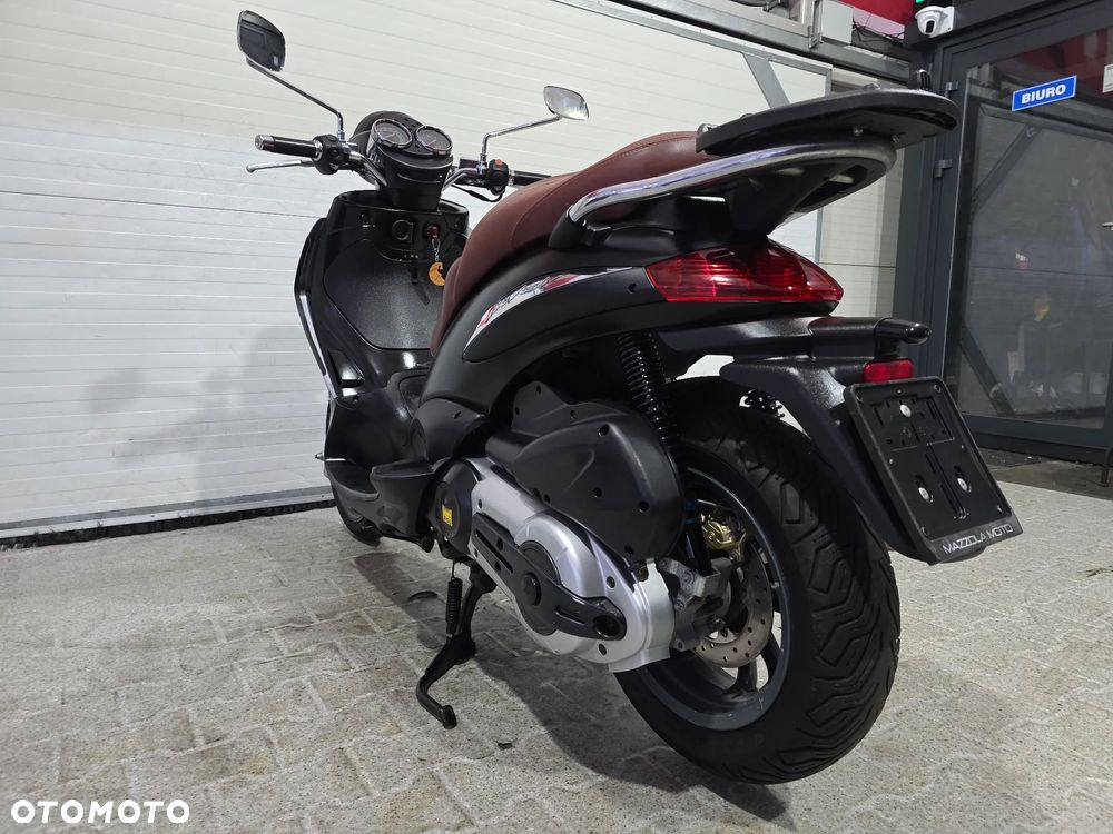 Piaggio Beverly - 19