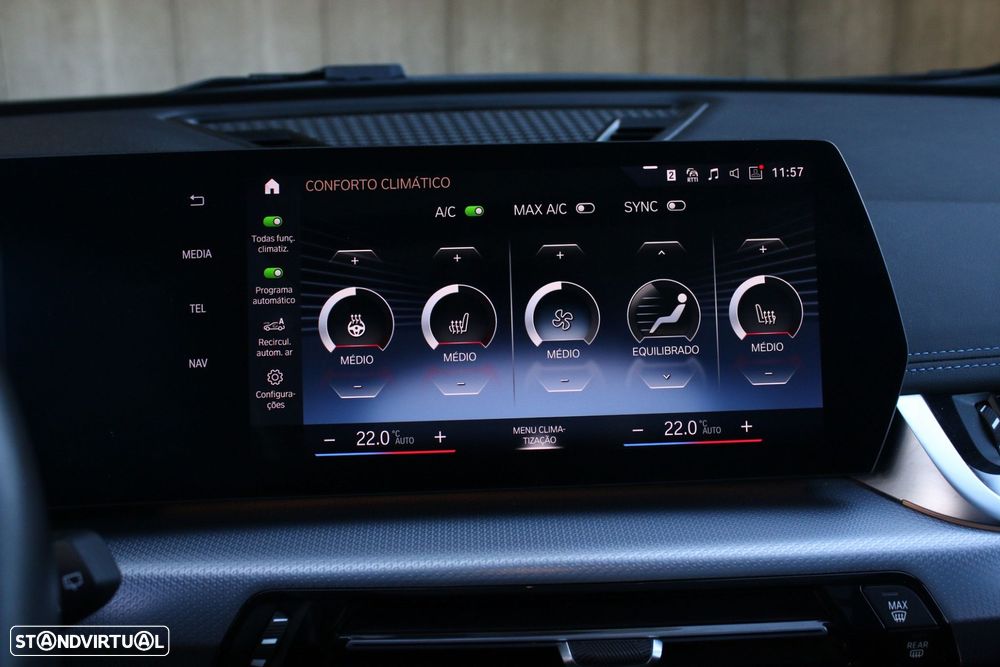 BMW iX1 xDrive30 Pack Desportivo M - 31