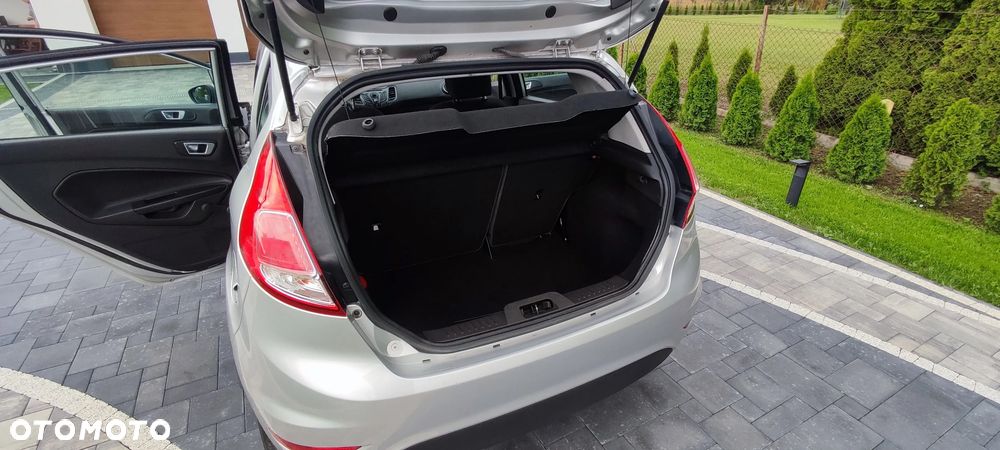 Ford Fiesta - 8
