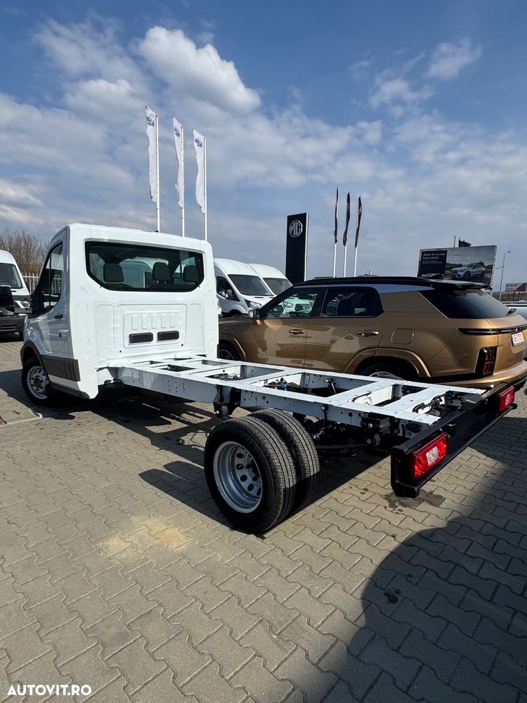 Ford Transit Single Chassis Cab 350L (L3H1) - 3