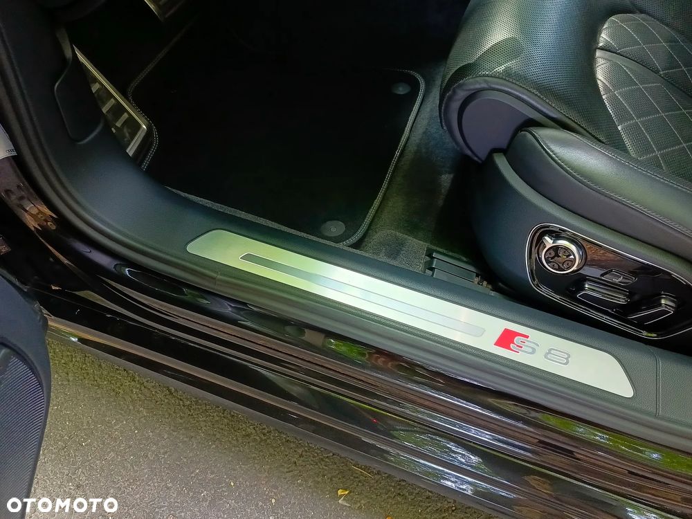 Audi S8 4.0 TFSI Quattro - 35