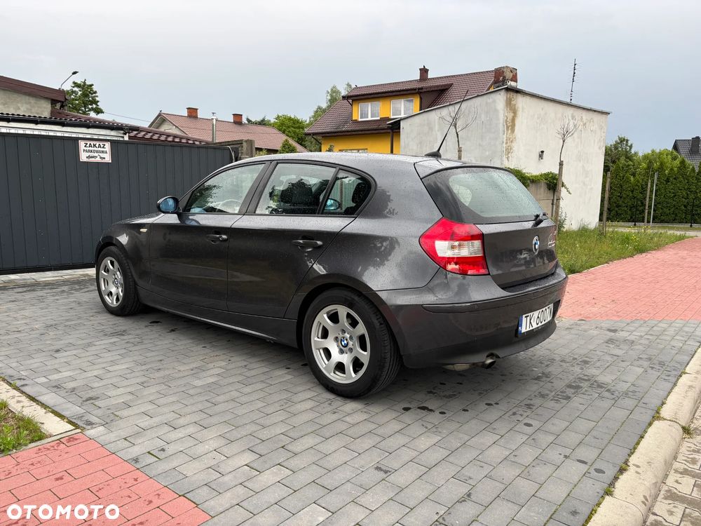 BMW Seria 1 116i - 6