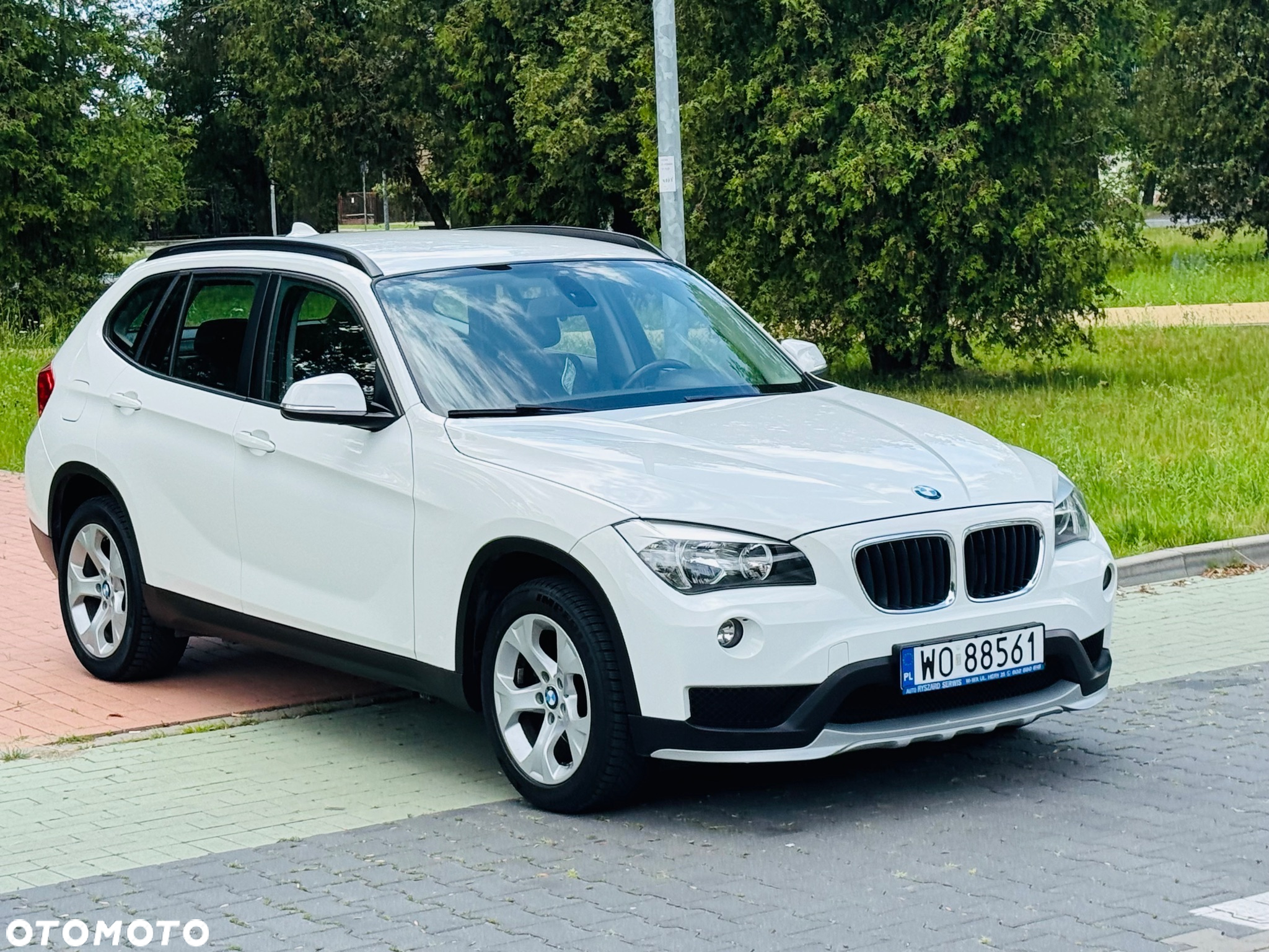 BMW X1 xDrive18d - 12