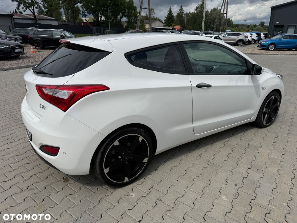 Hyundai i30 1.4 Style - 12