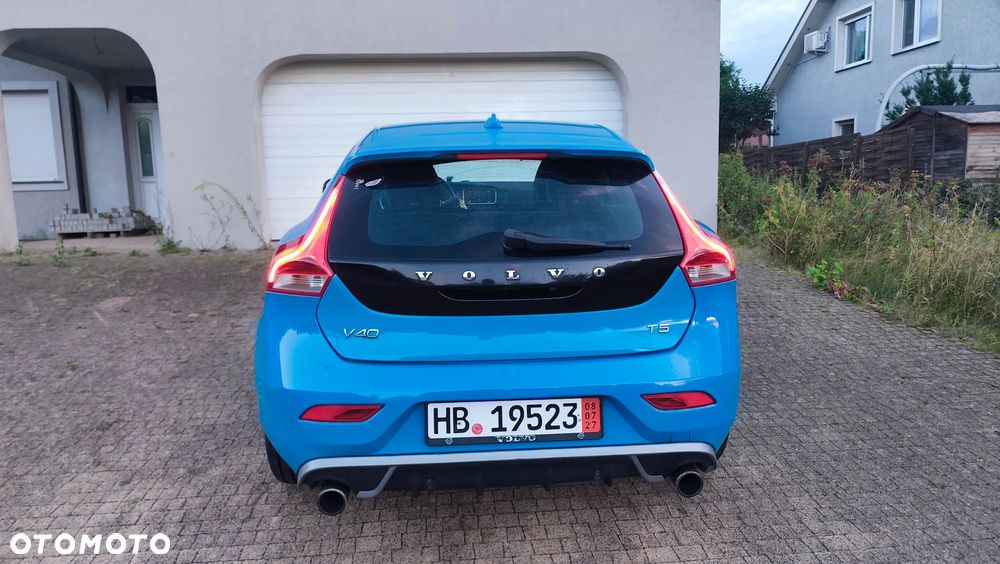 Volvo V40 T5 R-Design Summum - 21
