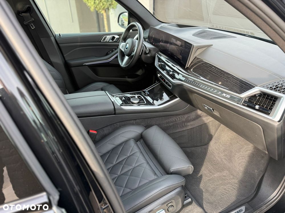 BMW X5 xDrive40d - 28