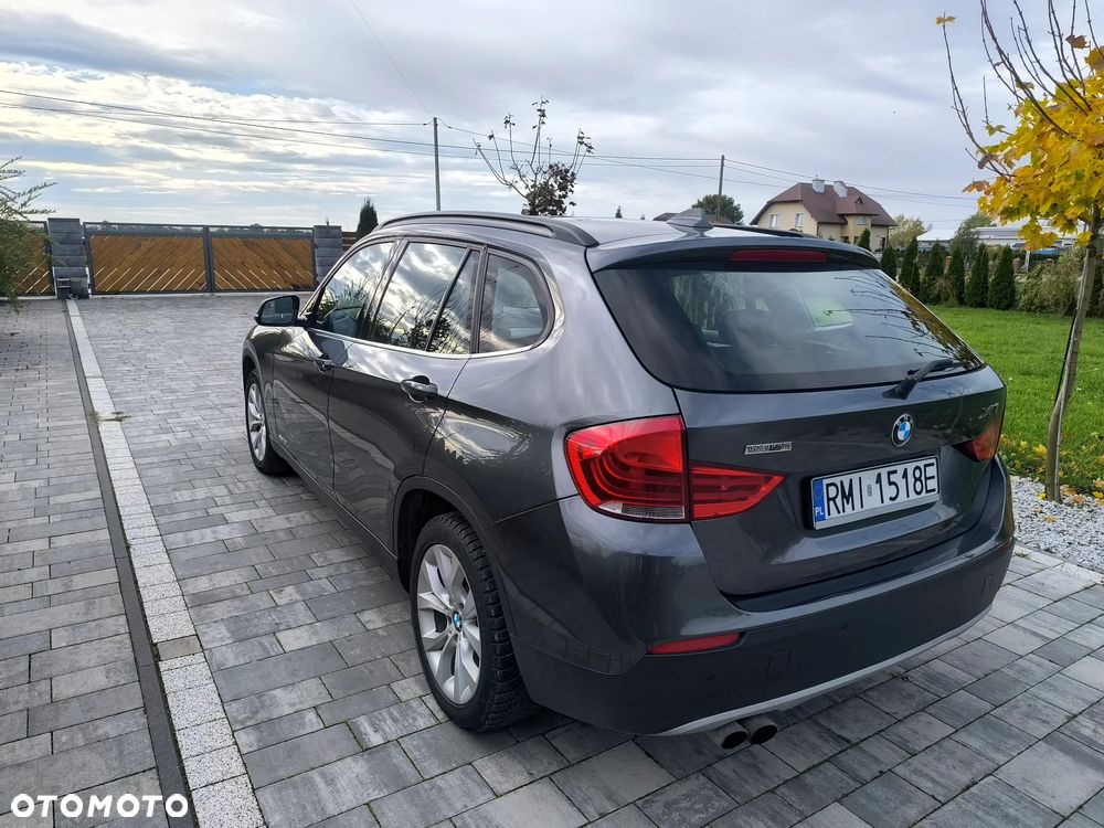 BMW X1 xDrive28i xLine - 5