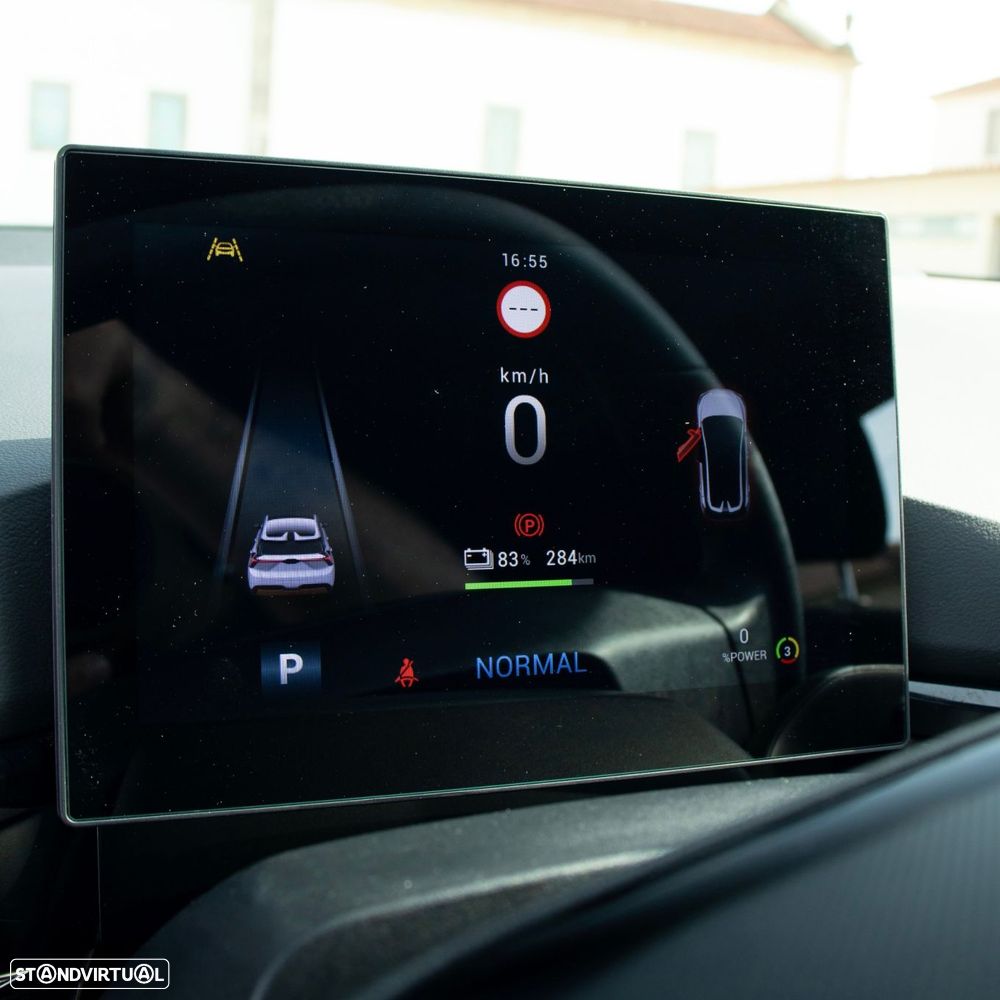 MG MG4 51 kWh Standard - 18