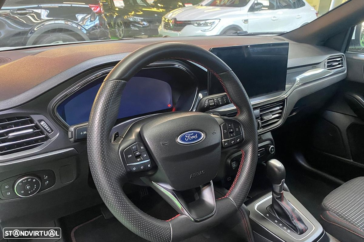 Ford Focus 1.0 EcoBoost MHEV ST-Line Aut. - 6