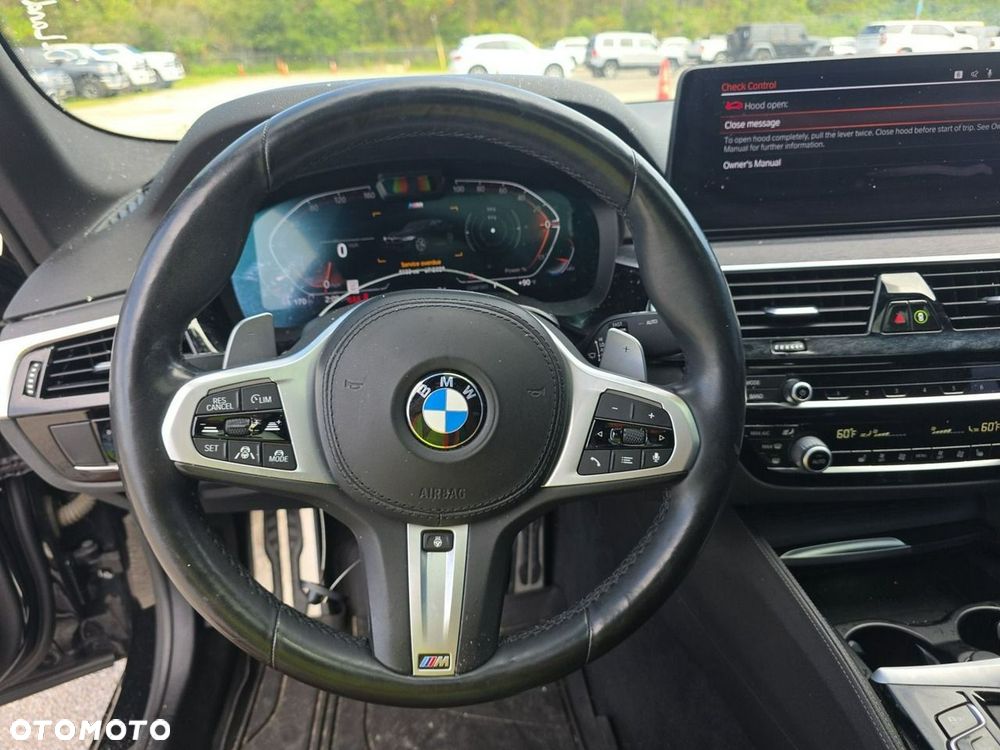 BMW Seria 5 540i xDrive M Sport Edition - 8