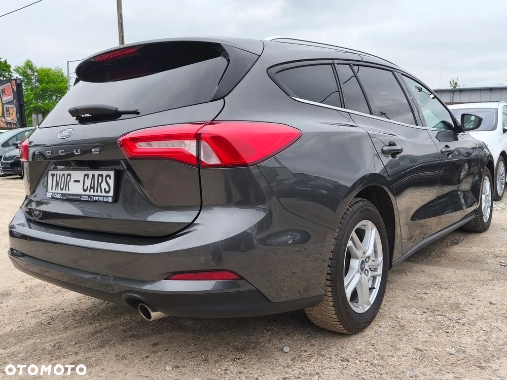Ford Focus 1.0 EcoBoost Start-Stopp-System COOL&CONNECT - 10