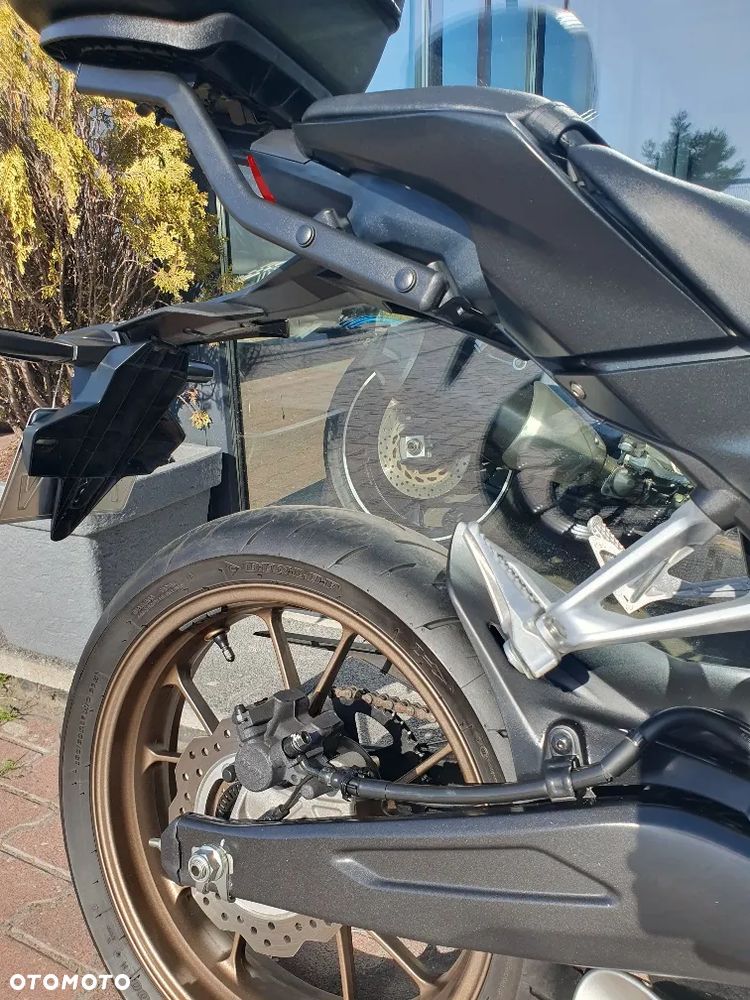 Honda CB - 31