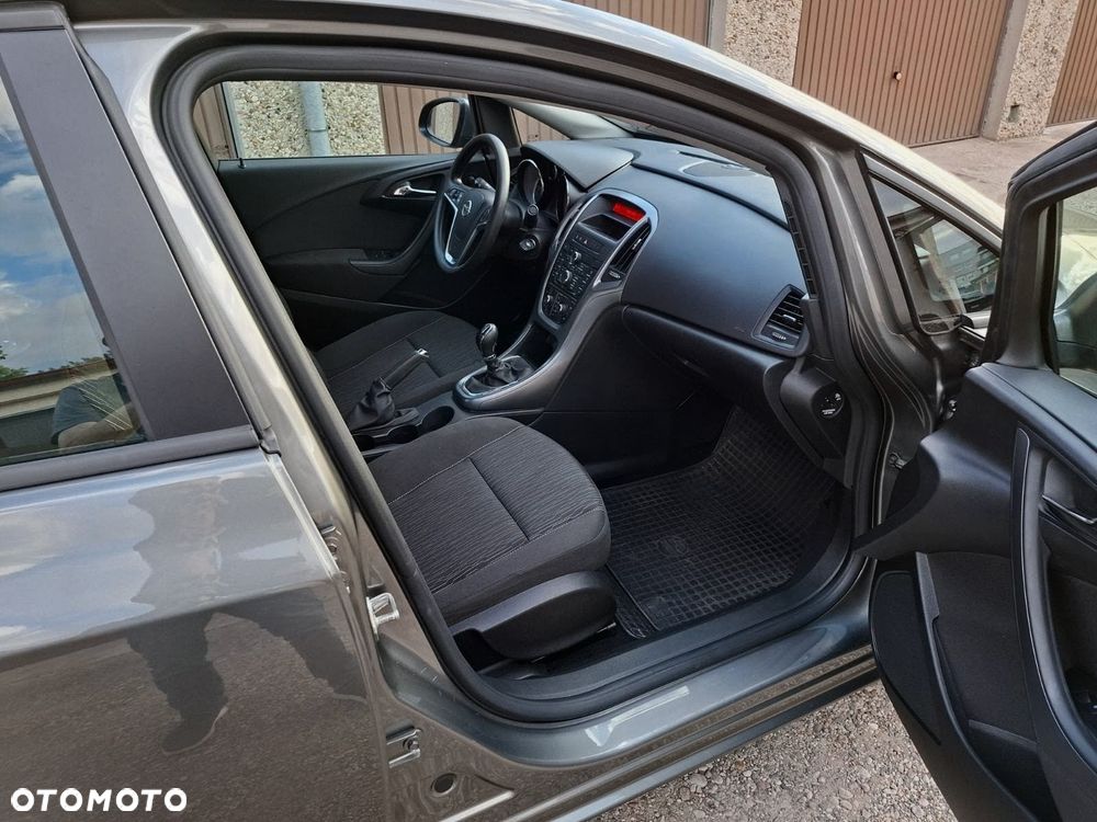 Opel Astra 1.4 T Energy EU6 - 10