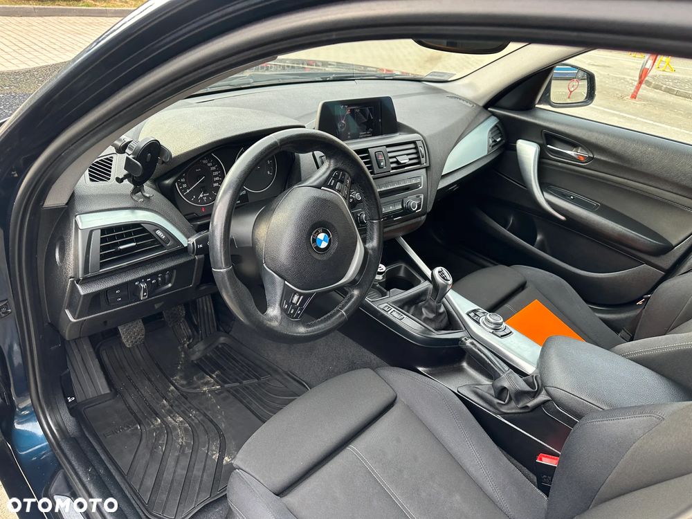 BMW Seria 1 - 18