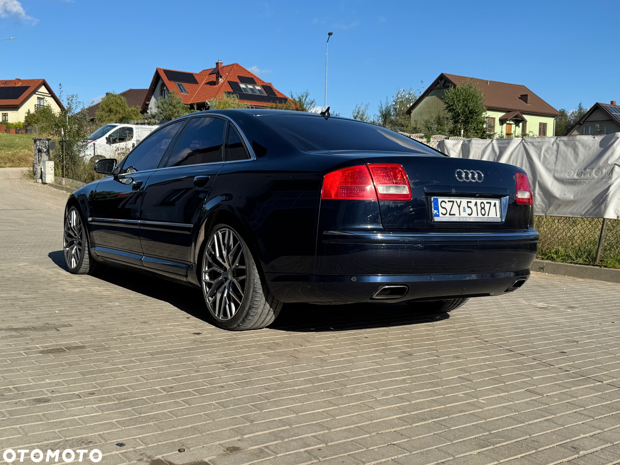 Audi A8 6.0 Quattro - 5