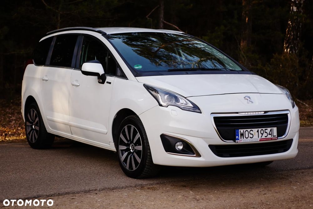 Peugeot 5008 HDI FAP 150 Allure - 10