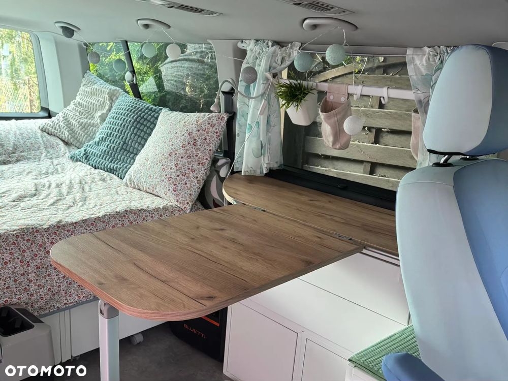 Volkswagen California - 8
