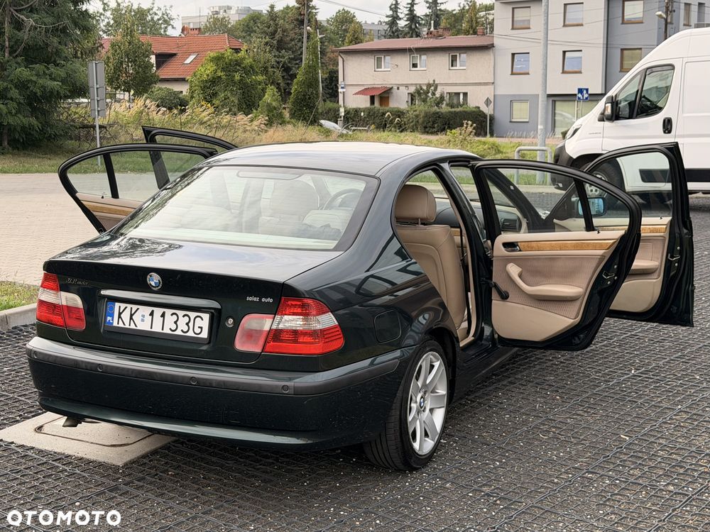 BMW Seria 3 320d - 25