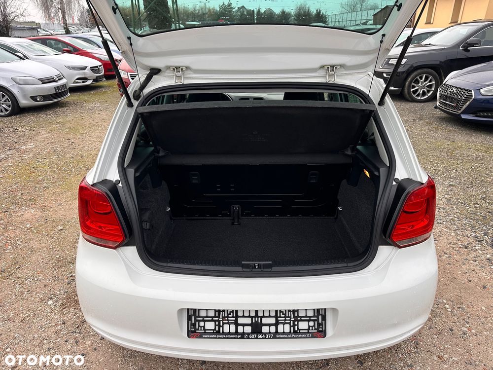 Volkswagen Polo - 12