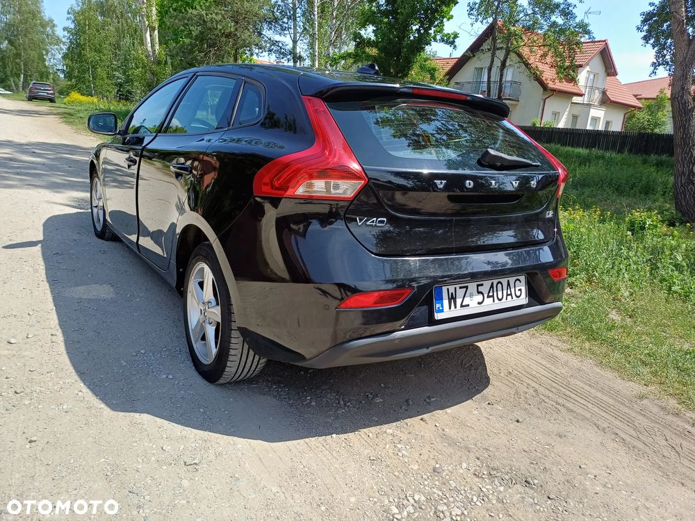Volvo V40 D2 Drive-E Kinetic - 2