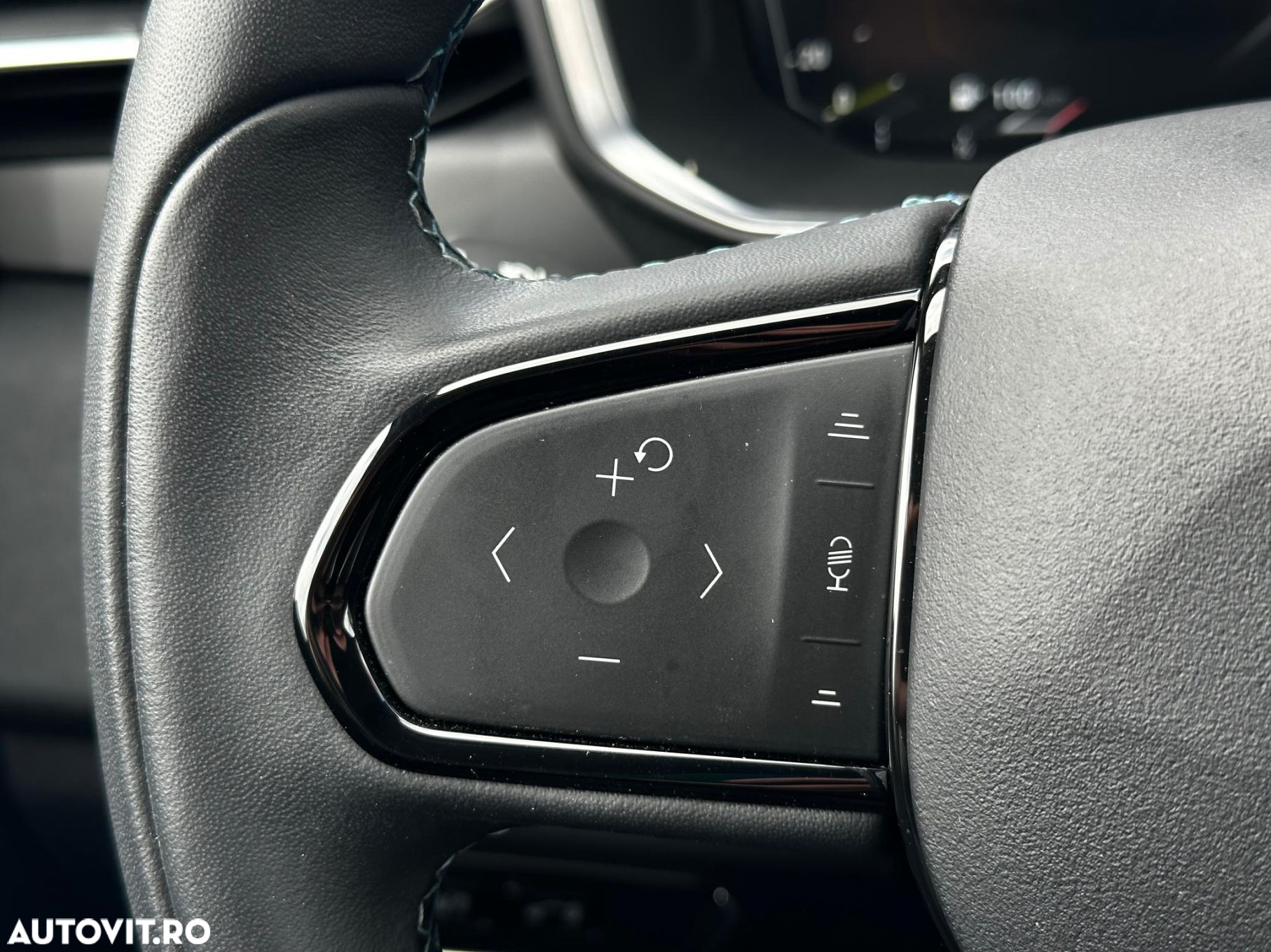 Lynk&Co 01 - 27