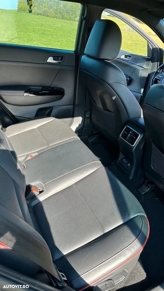 Kia Sportage 1.6 T-GDI AWD DCT GT LINE - 7