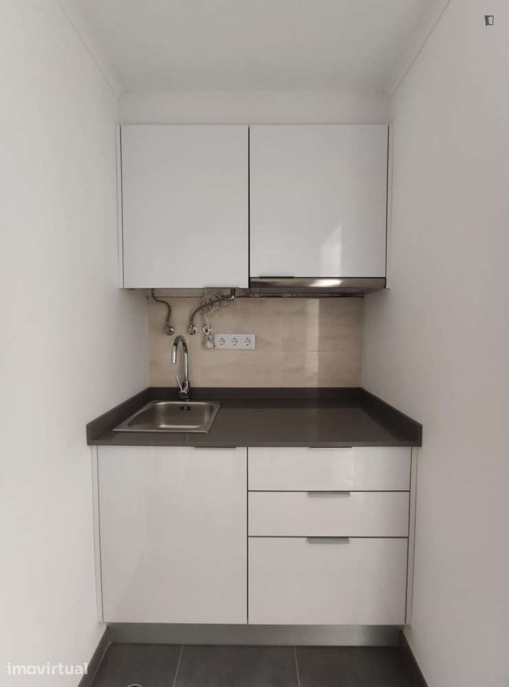 Quarto - localizado em Oeiras Lisbon - Grande imagem: 3/11