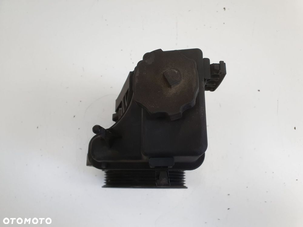 Mercedes Sprinter 906 2.2 CDI POMPA WSPOMAGANIA A0064667801 - 7