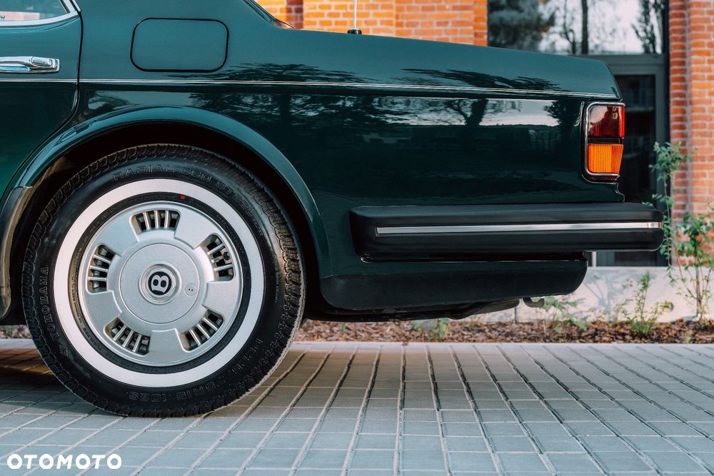 Bentley Brooklands - 8