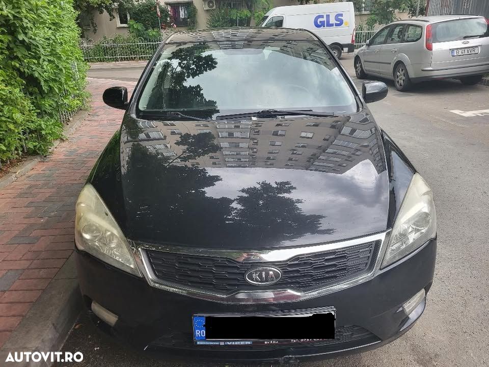 Kia Ceed 1.6 CRDi Vision - 1