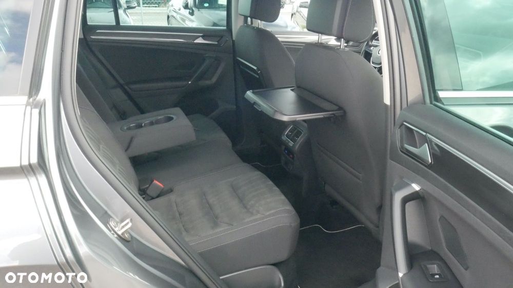 Volkswagen Tiguan - 15