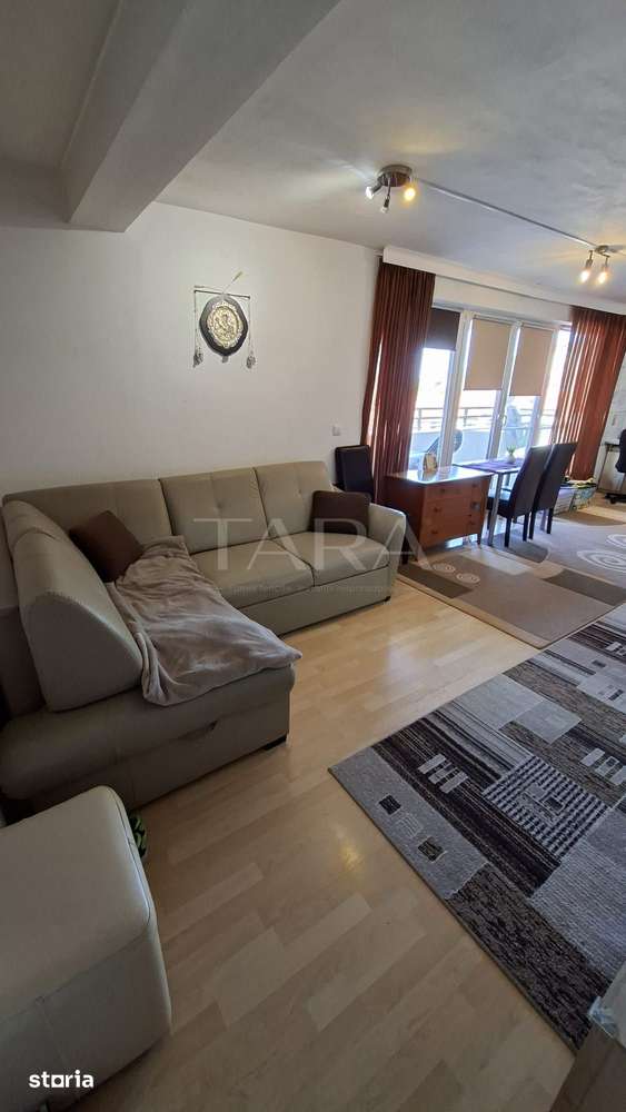 Apartament cu terasă generoasă,spatiu recompartimentabil– zona Petrom — fotografia 1